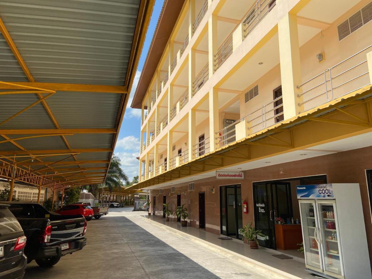 Jirasin Hotel & Apartment Ranong Esterno foto