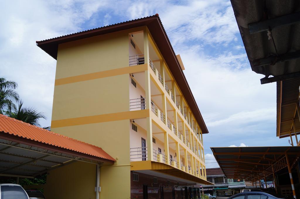 Jirasin Hotel & Apartment Ranong Esterno foto