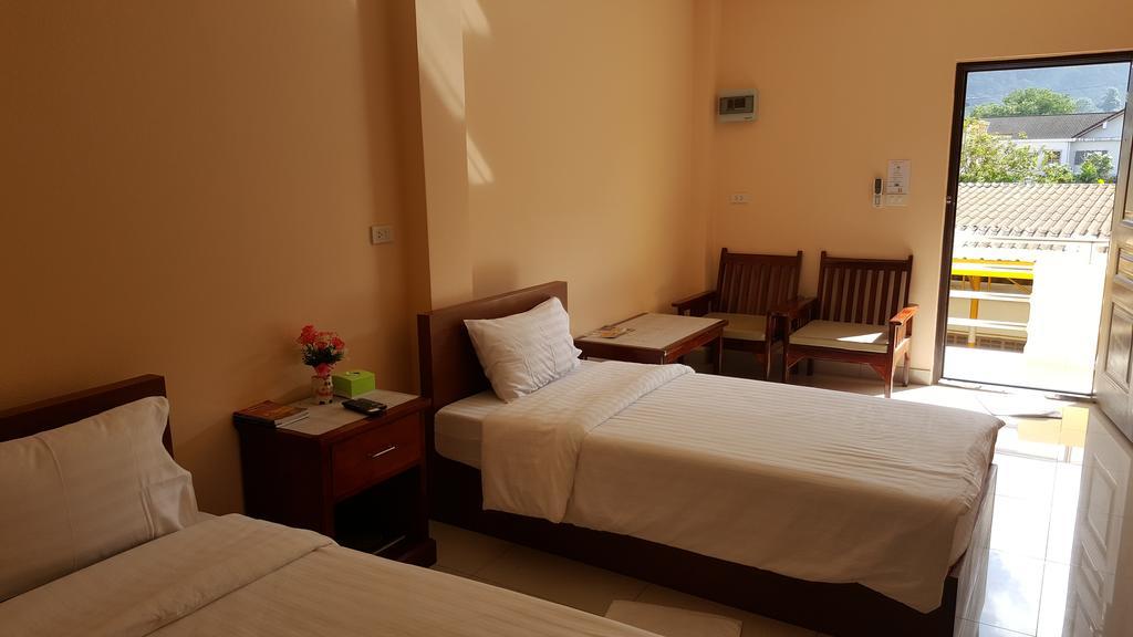 Jirasin Hotel & Apartment Ranong Esterno foto