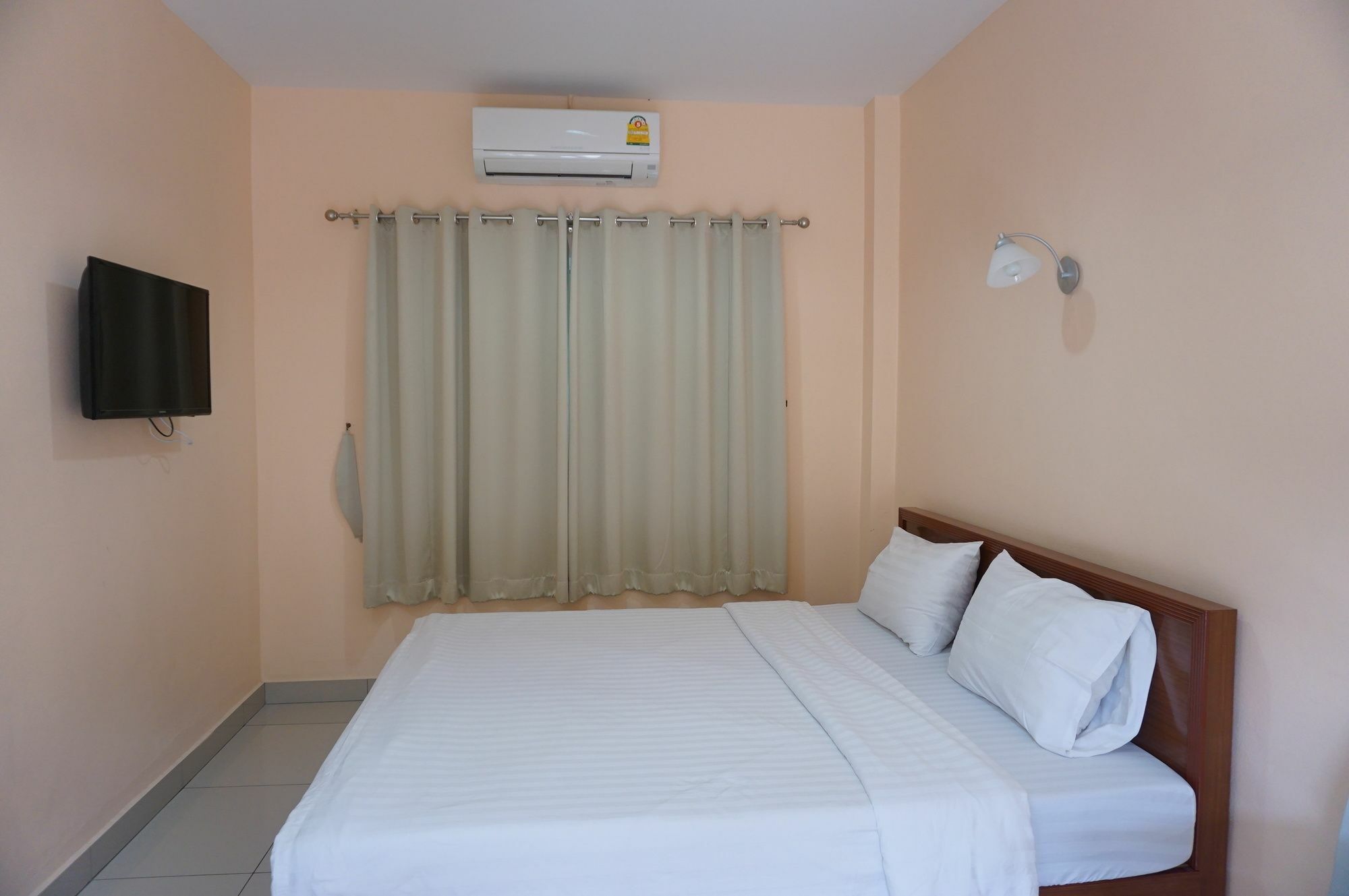 Jirasin Hotel & Apartment Ranong Esterno foto