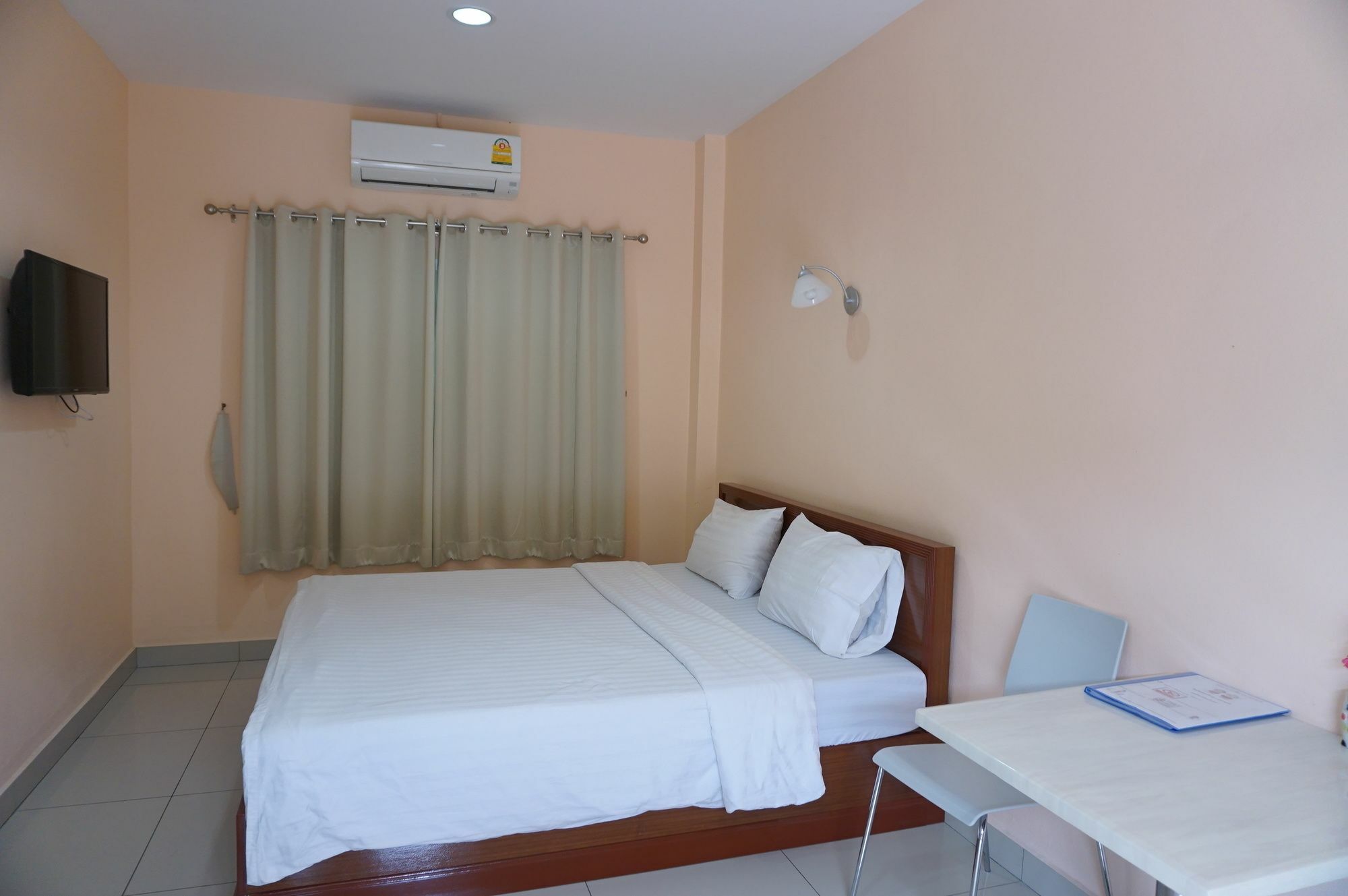 Jirasin Hotel & Apartment Ranong Esterno foto